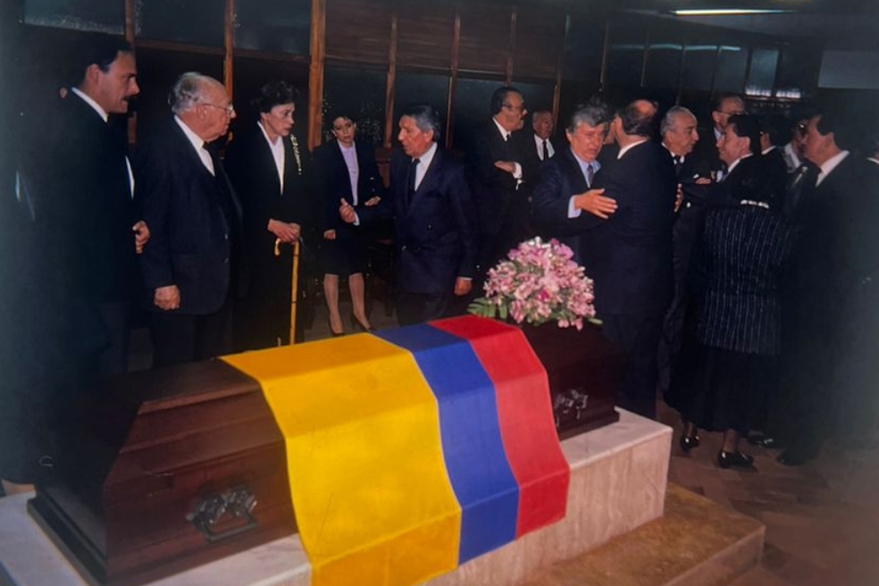 La historia de Low Murtra: el ministro que desafió a Pablo Escobar y pagó con su vida