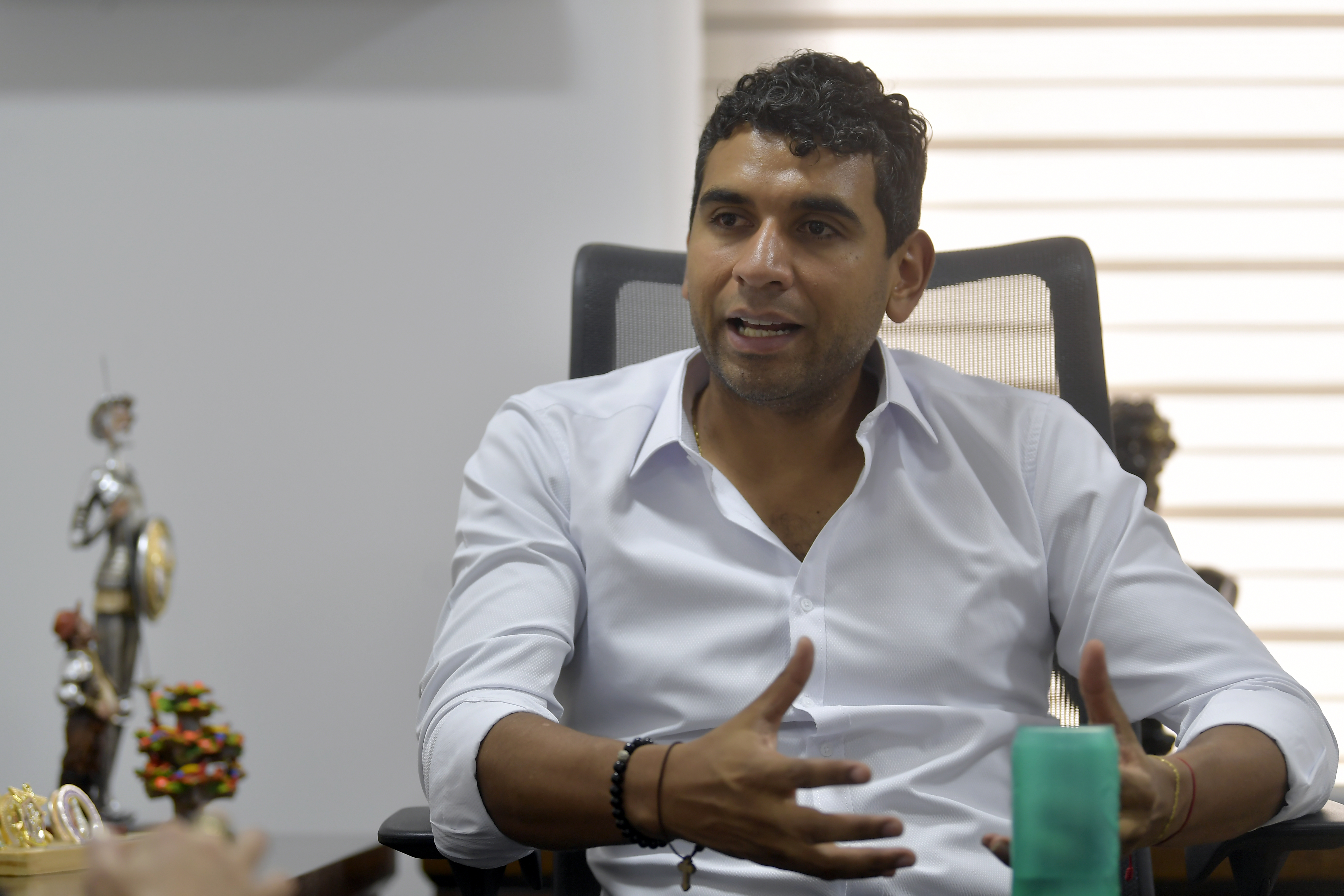 Representante a la Cámara, en entrevista
