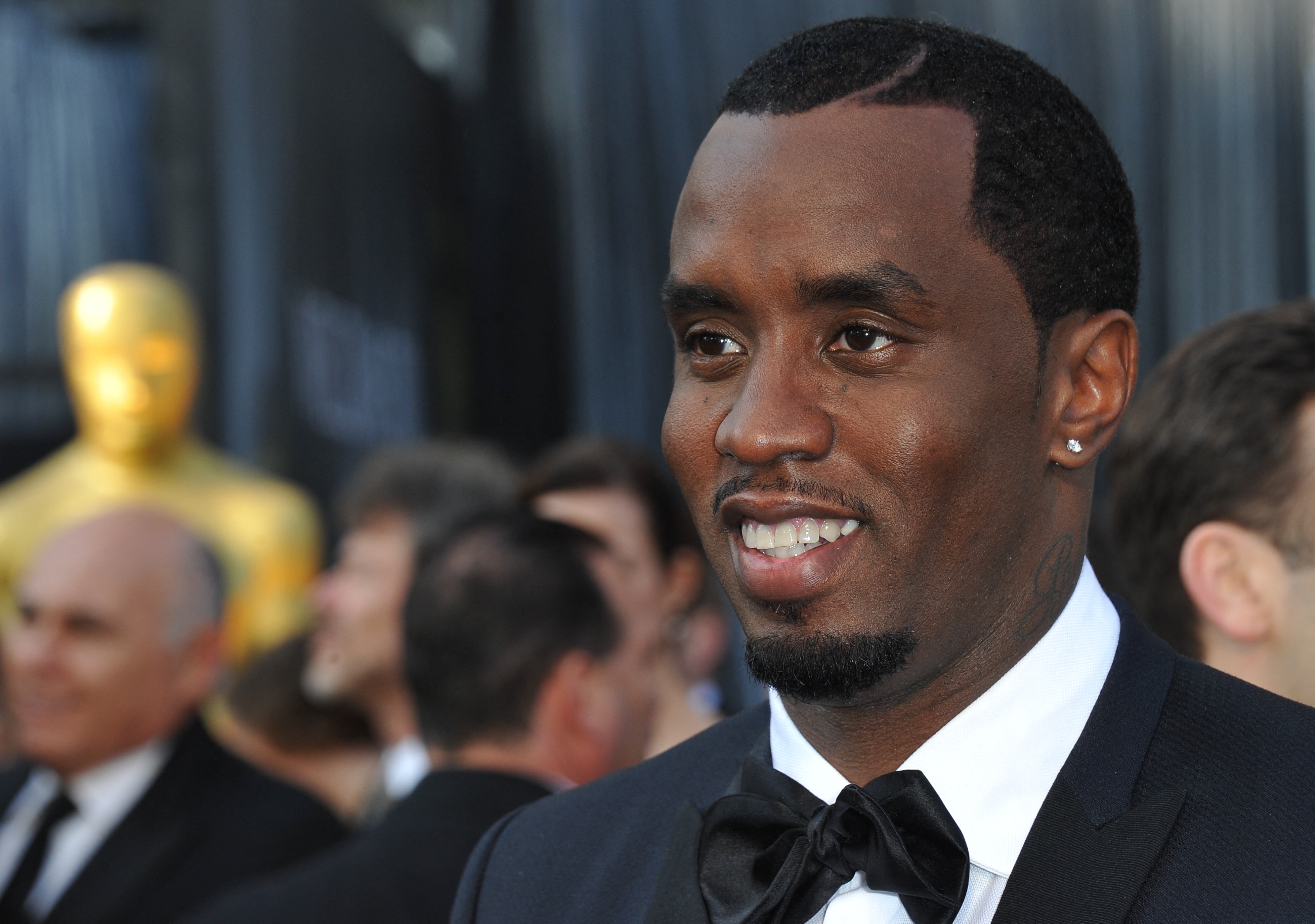 Exnovia de Diddy asegura que la fiscalía la presionó para presentarse como una “víctima”