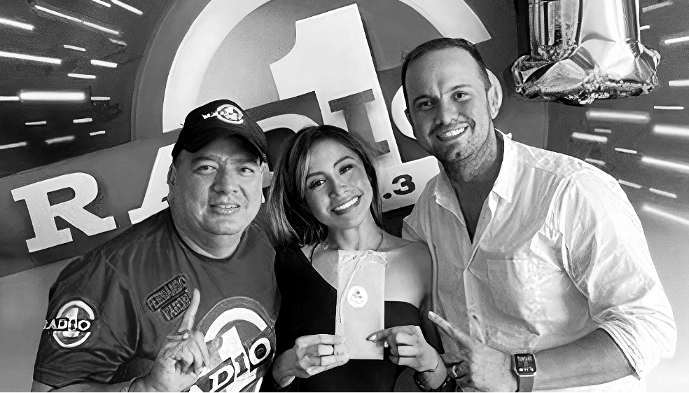Fernando Varón junto a sus compañeros de Radio Uno.