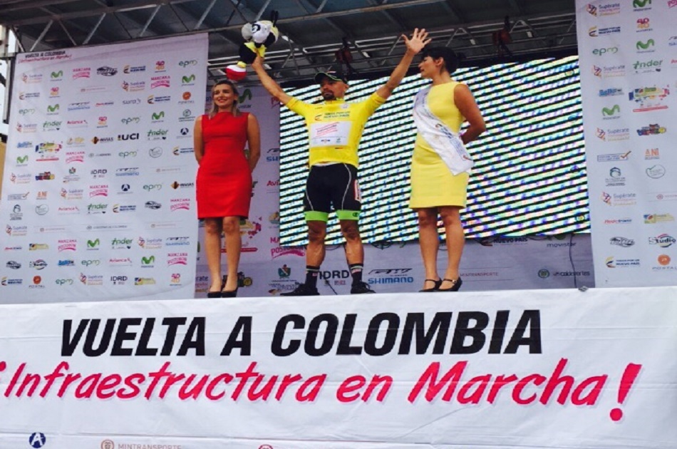 Alejandro Serna del PR Pijaos ganó la sexta etapa de la Vuelta a Colombia.