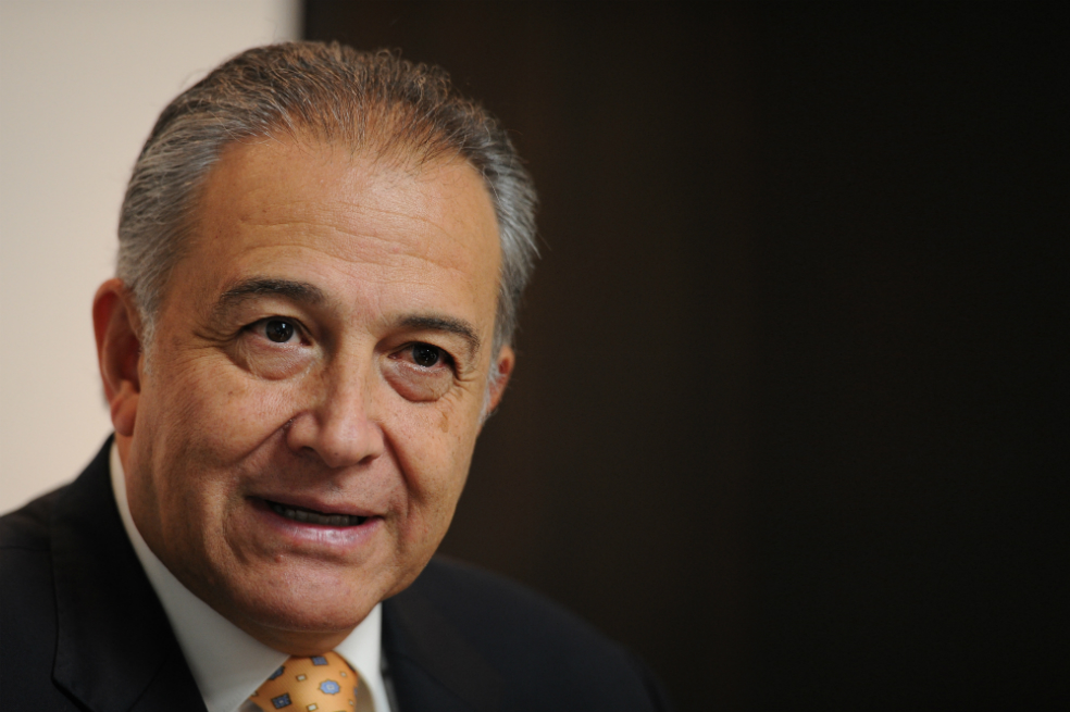 General (r) Naranjo no será candidato a la Alcaldía de Bogotá
