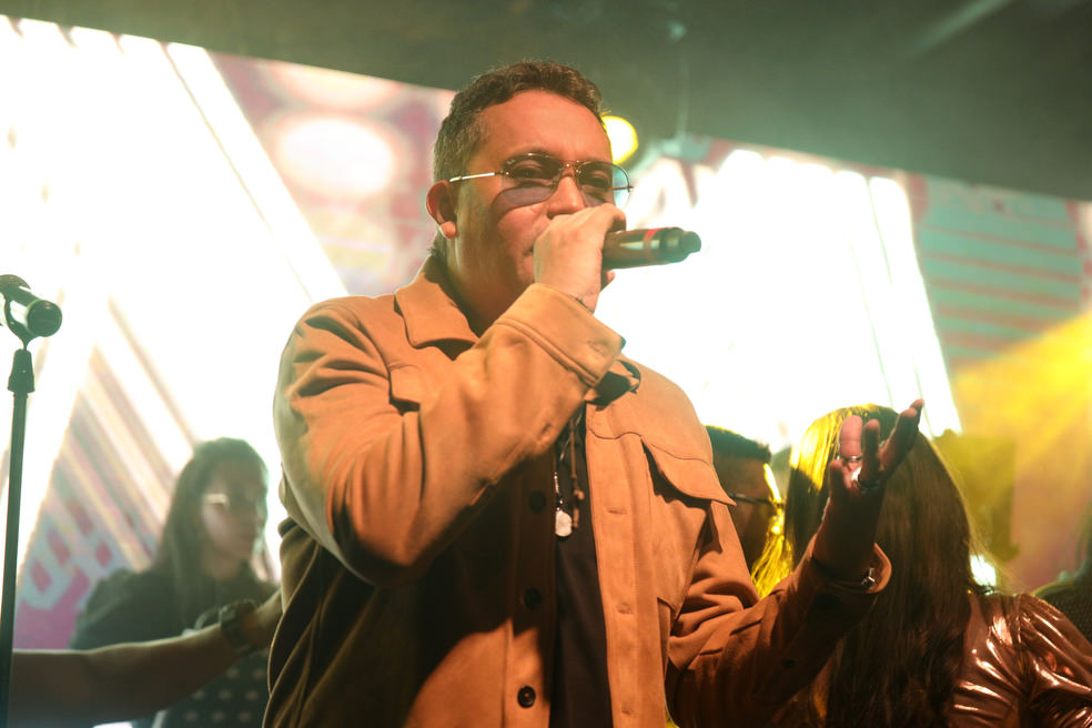 Lanzamiento Danny Marin de su gira de 20 años de carrera, acompañado de 10 merengueros lugar 440