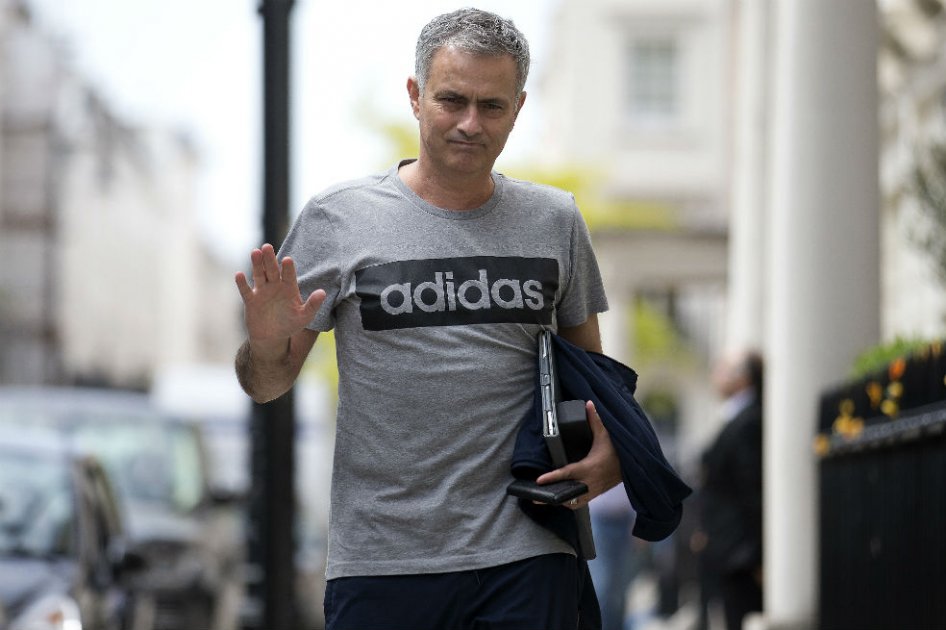 «Es un honor especial llegar al Manchester United»: Mourinho