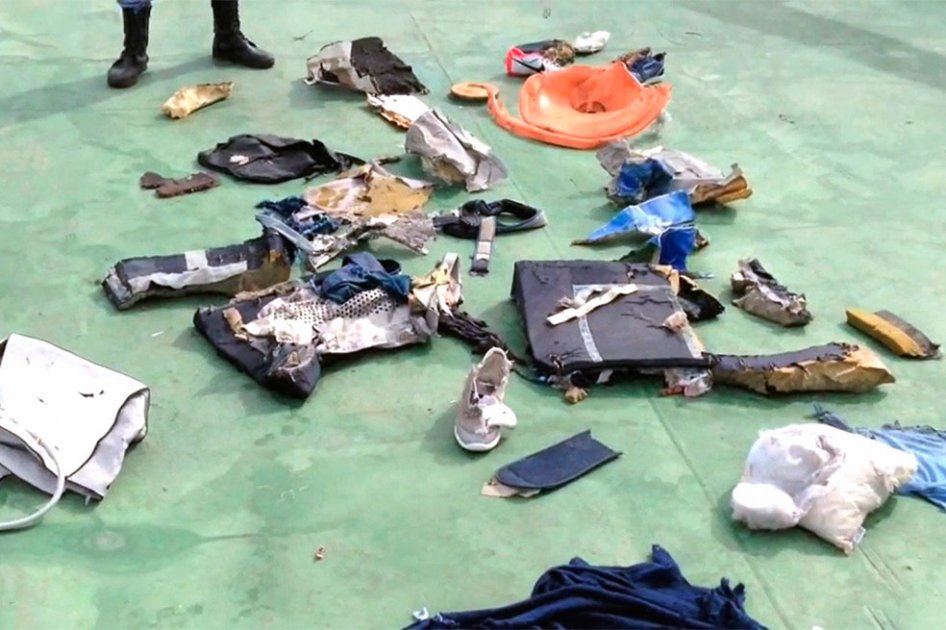 Francia confirmó el hallazgo de una de las cajas negras del avión de EgyptAir