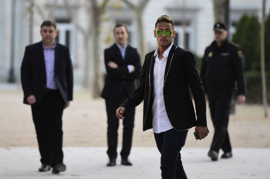 Propietario de la empresa DIS se siente «traicionado» por Neymar