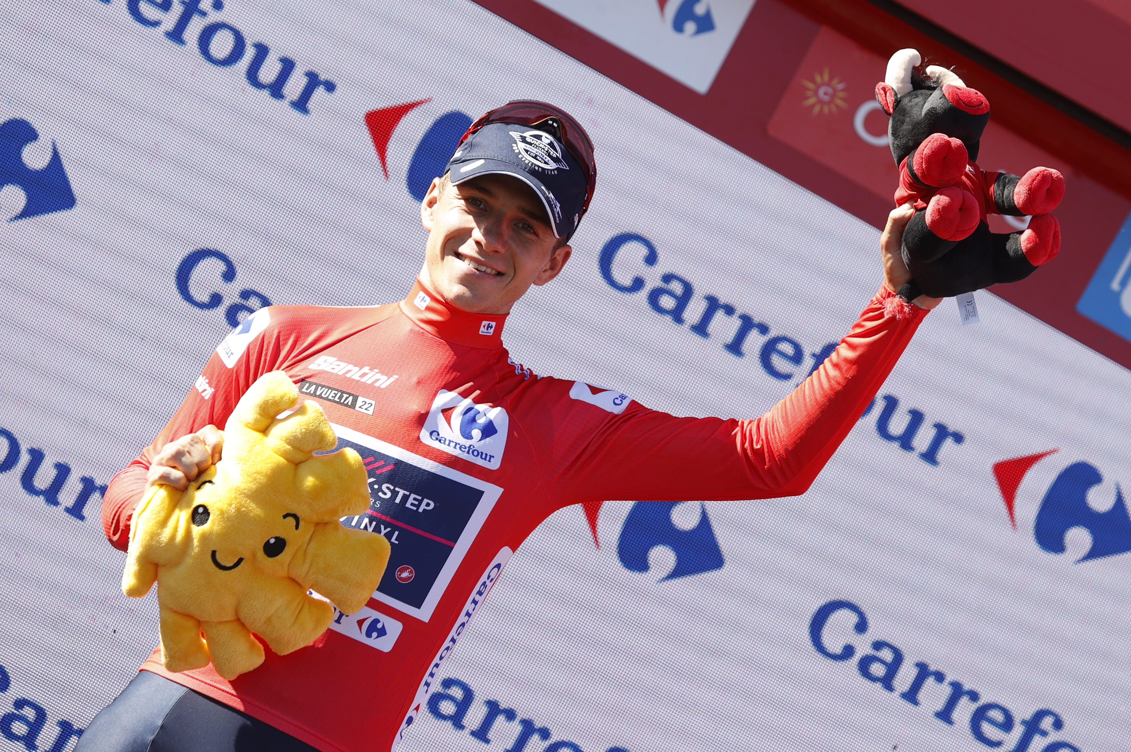 Así quedó la tabla general de la Vuelta a España antes del día decisivo en la montaña