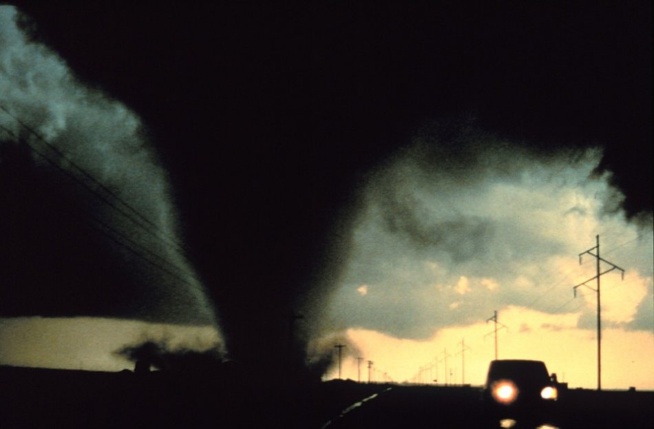 Un tornado en Roma deja dos muertos y varios daños a viviendas
