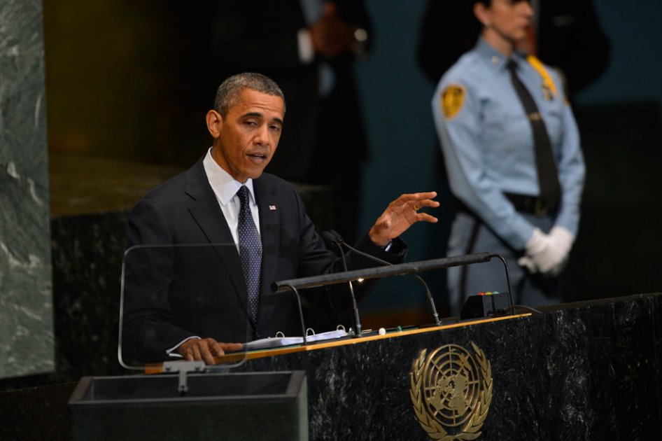 Obama: quemar una bandera de EE.UU. no genera educación