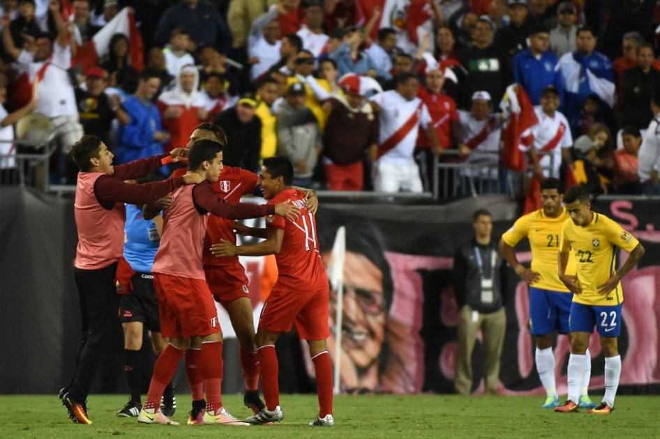 Perú será el rival de Colombia en los cuartos de la Copa América Centenario