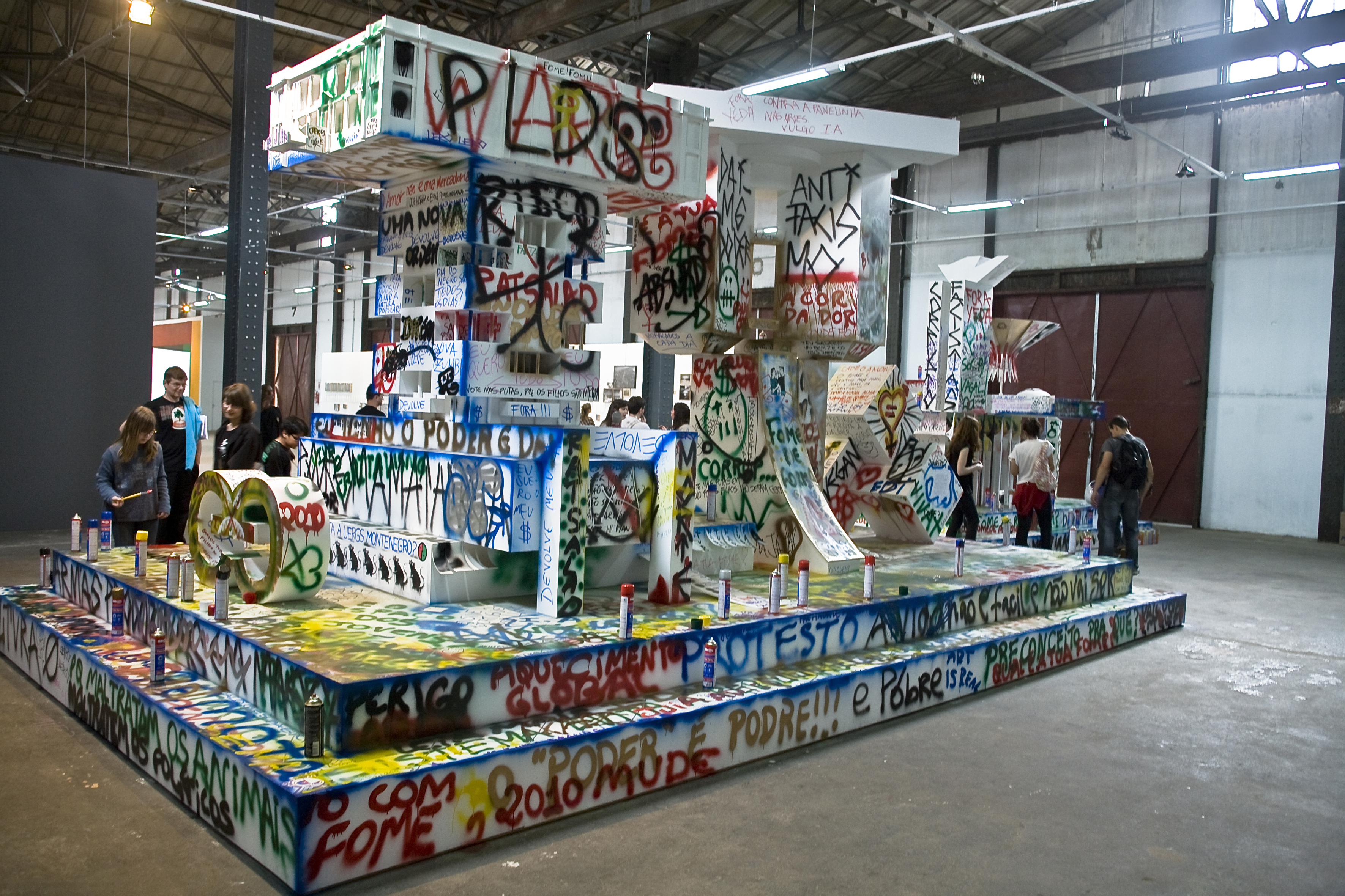 "Abstracción de poder" de José Carlos Martinat.