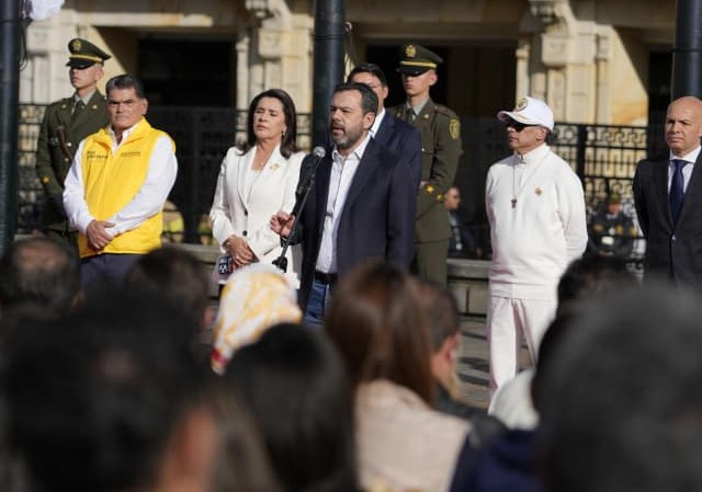 “Este es un país que respeta el proceso democrático y acata los resultados”: Alcalde