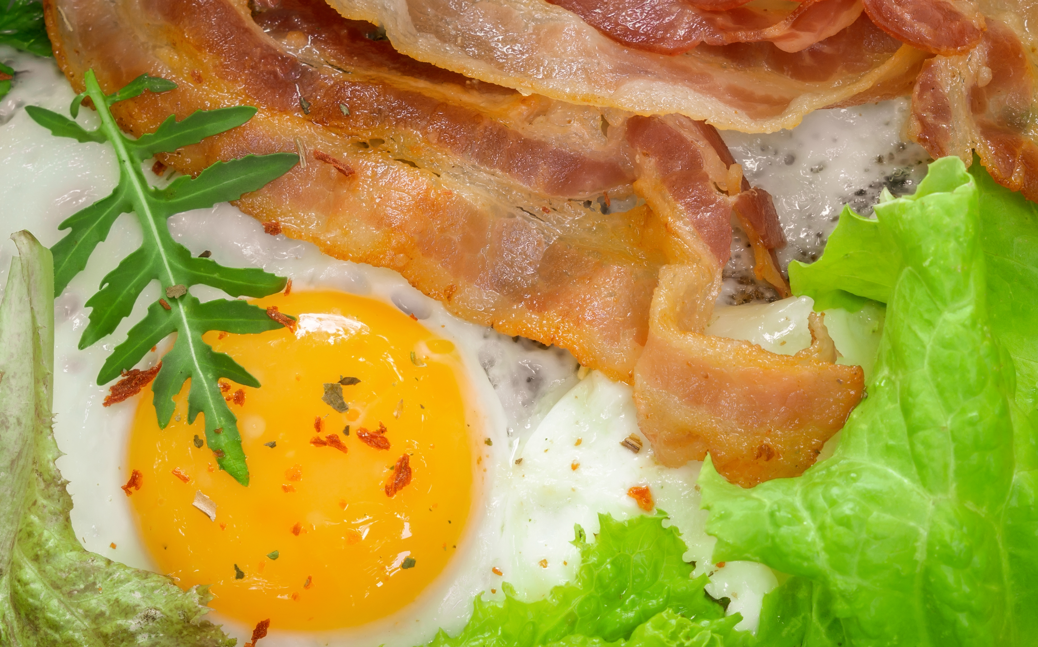 Sigue esta receta para preparar tocineta casera