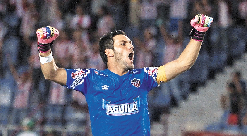 Sebastián Viera, un regreso oportuno al arco juniorista