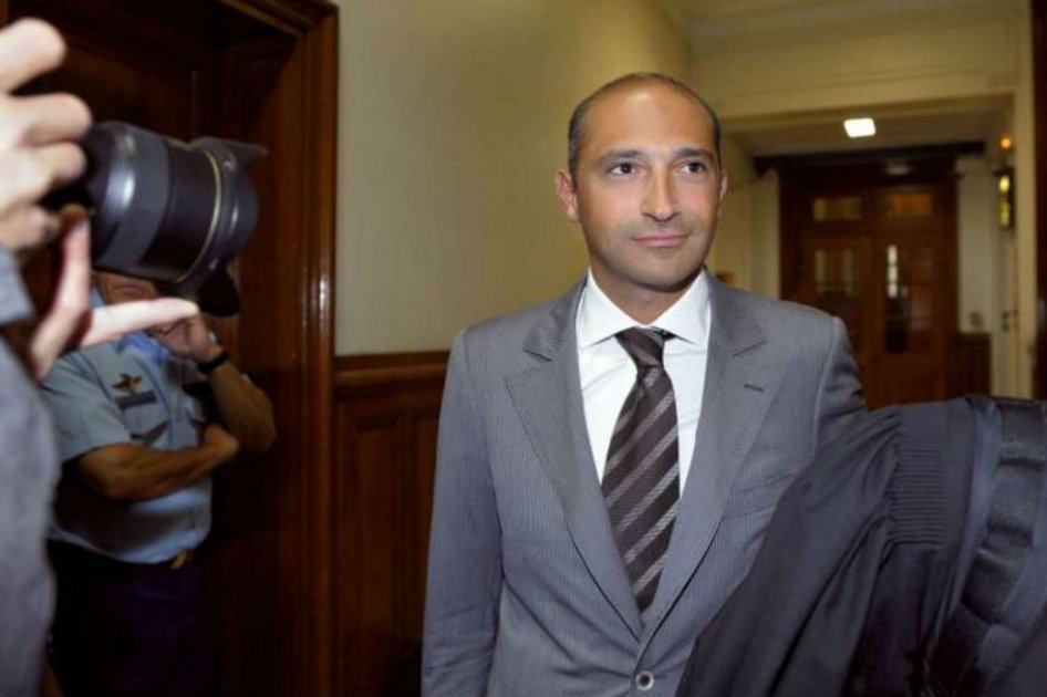 «Cuentas pendientes» en casinos de Las Vegas tienen en problemas al hijo del canciller de Francia