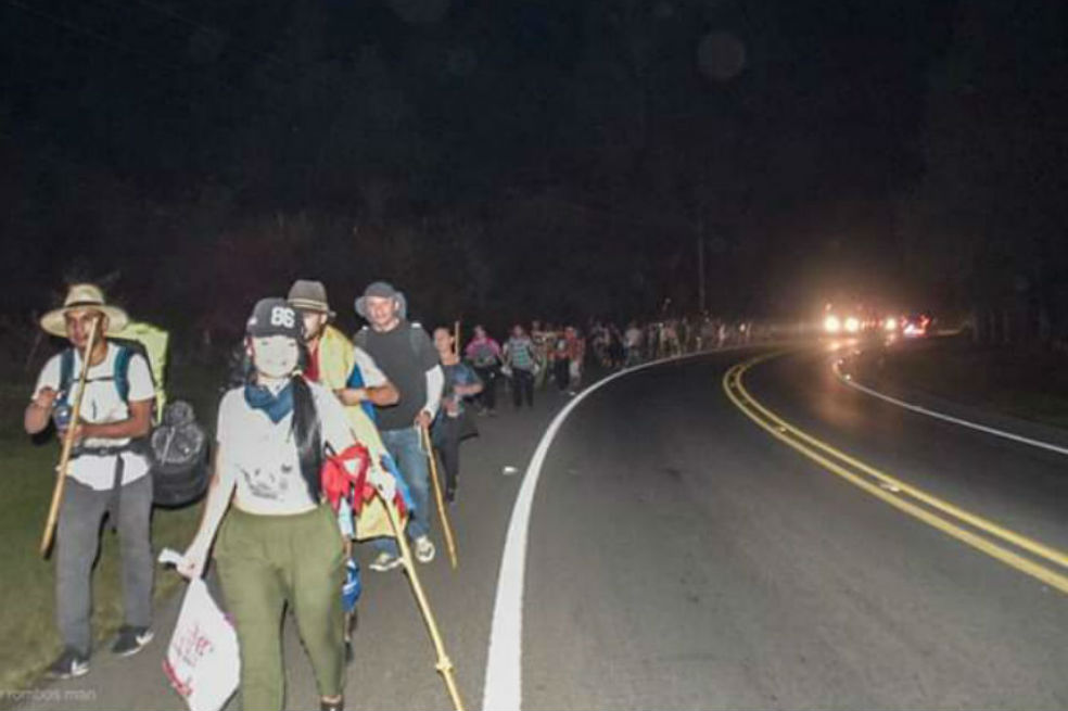 Estudiantes de Popayán, Medellín y Bucaramanga marchan hacia Bogotá en defensa de la educación