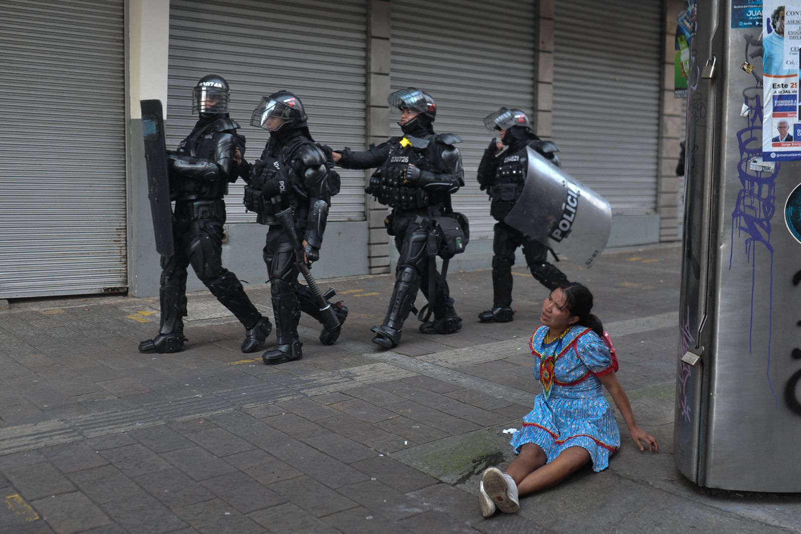 Durante los bloqueos y desmanes fueron vistos miembros de la comunidad indígena. Sin embargo, aún no se confirma su participación en actos delictivos.