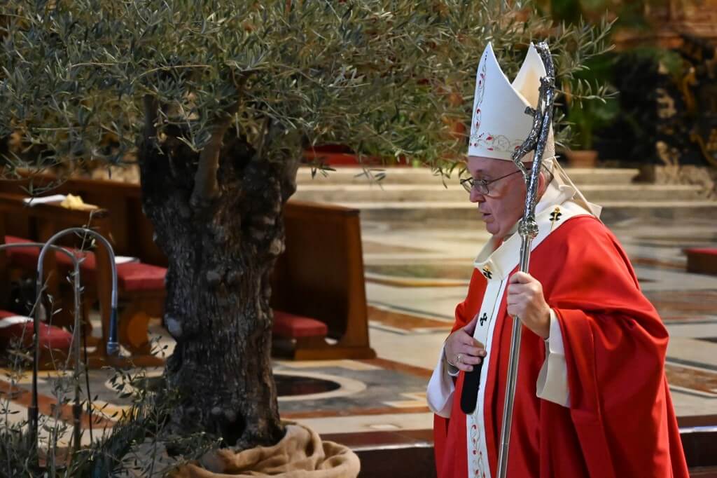 Papa Francisco crea nueva comisión de estudio para el diaconato femenino