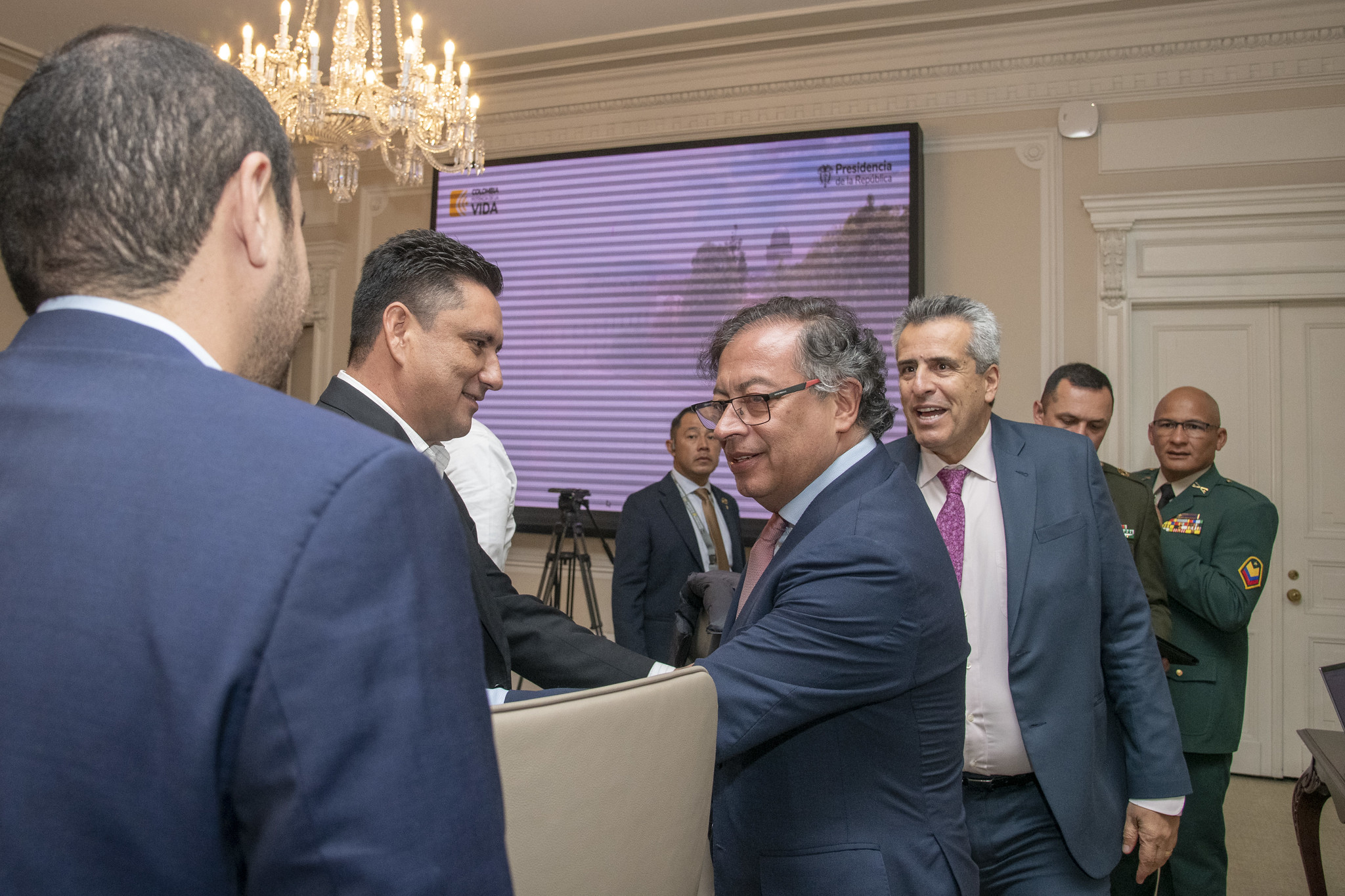 Petro se reunirá con 18 gobernadores electos, la mayoría críticos de su gestión