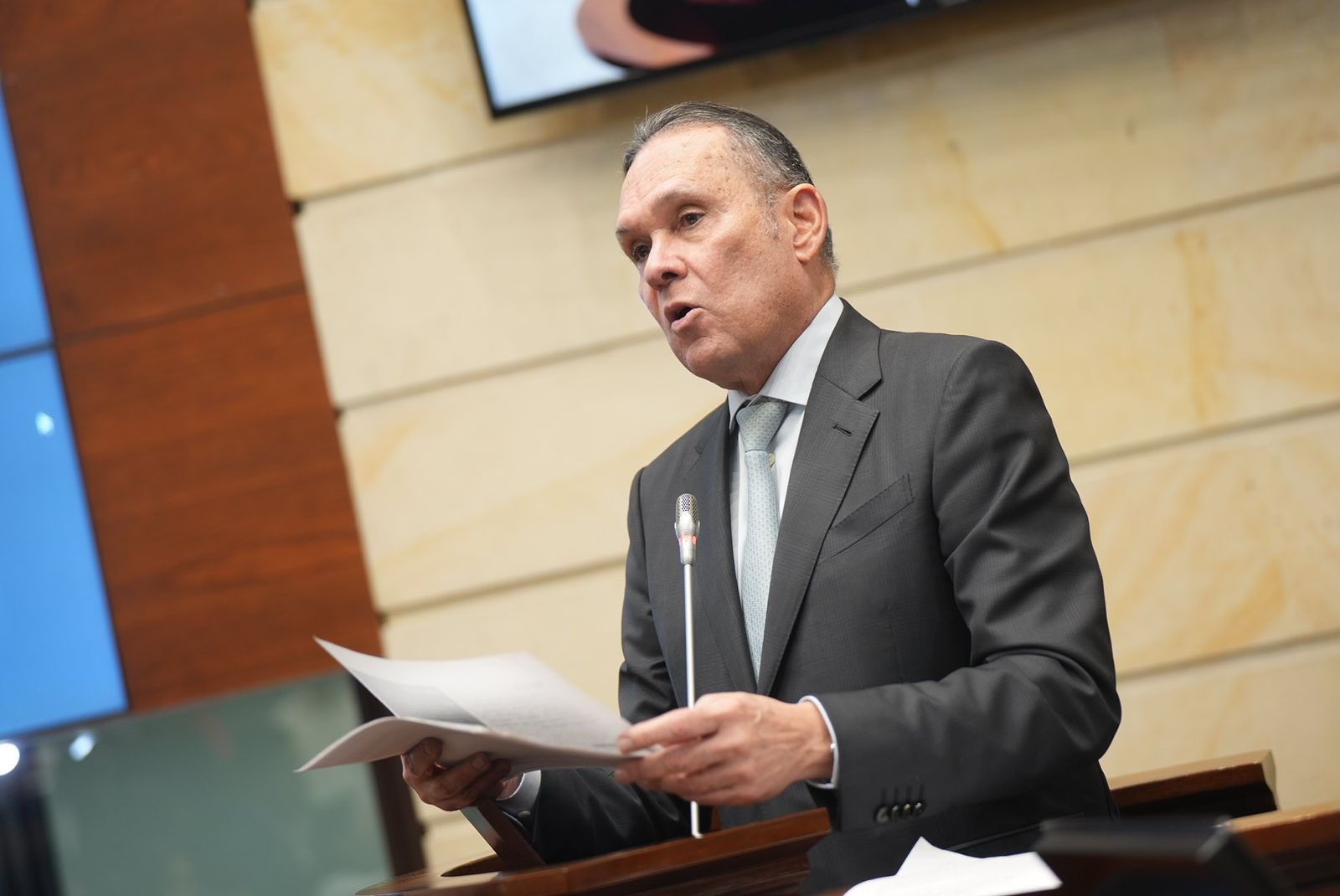 “Almagro expresó su preocupación por la democracia colombiana”: Cepeda