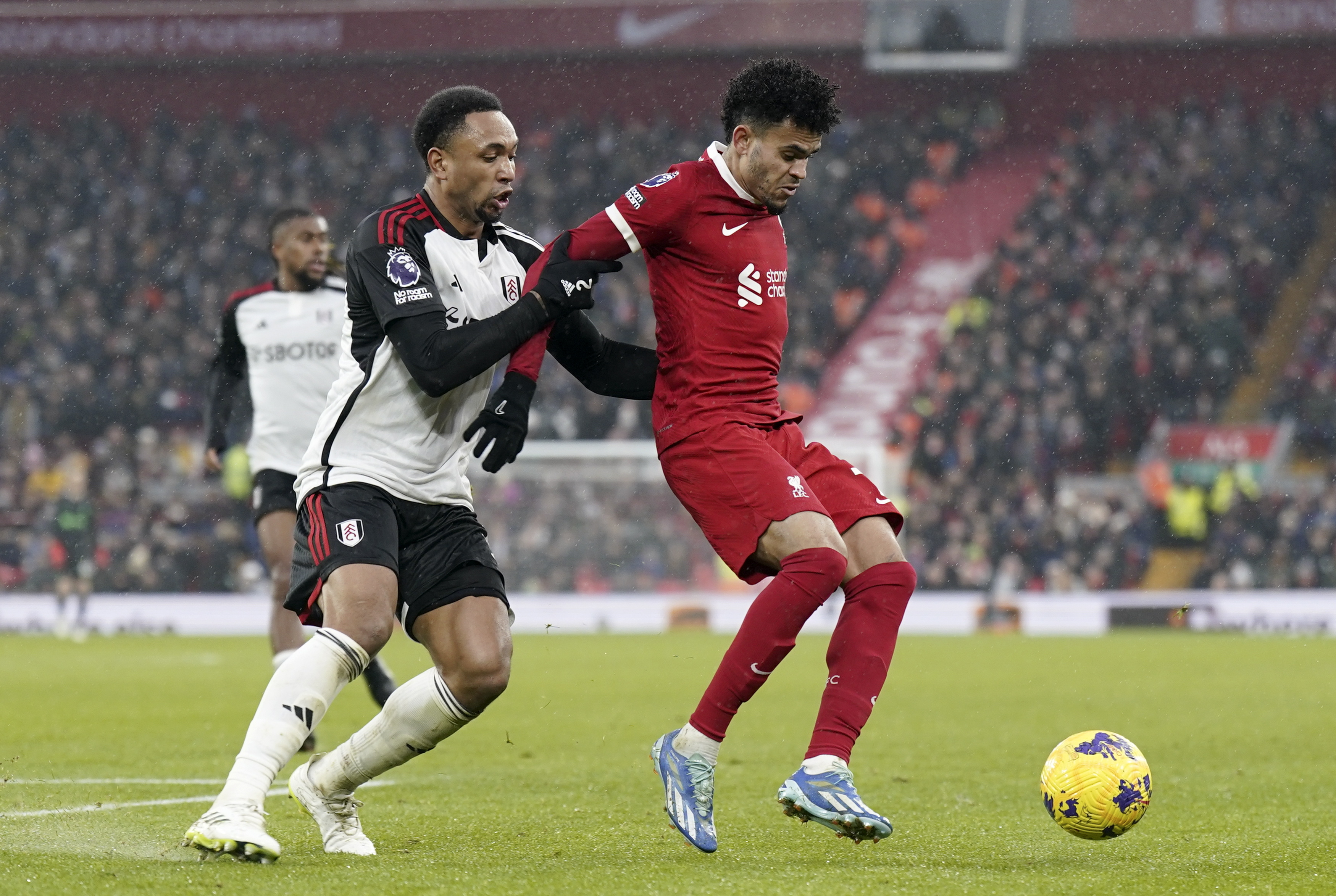 Con Luis Díaz en cancha, Liverpool le remontó a Fulham en la Carabao Cup