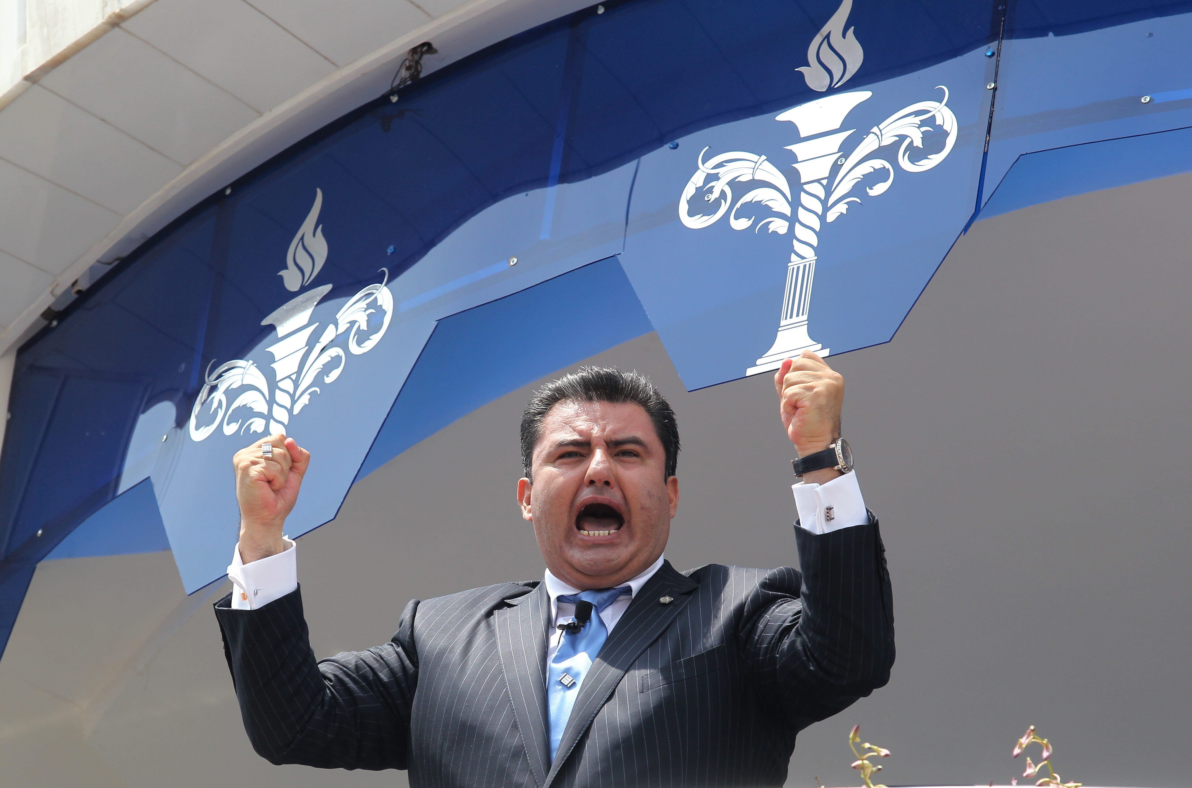 Condenan a Naasón Joaquín García, líder de iglesia mexicana, por abuso sexual