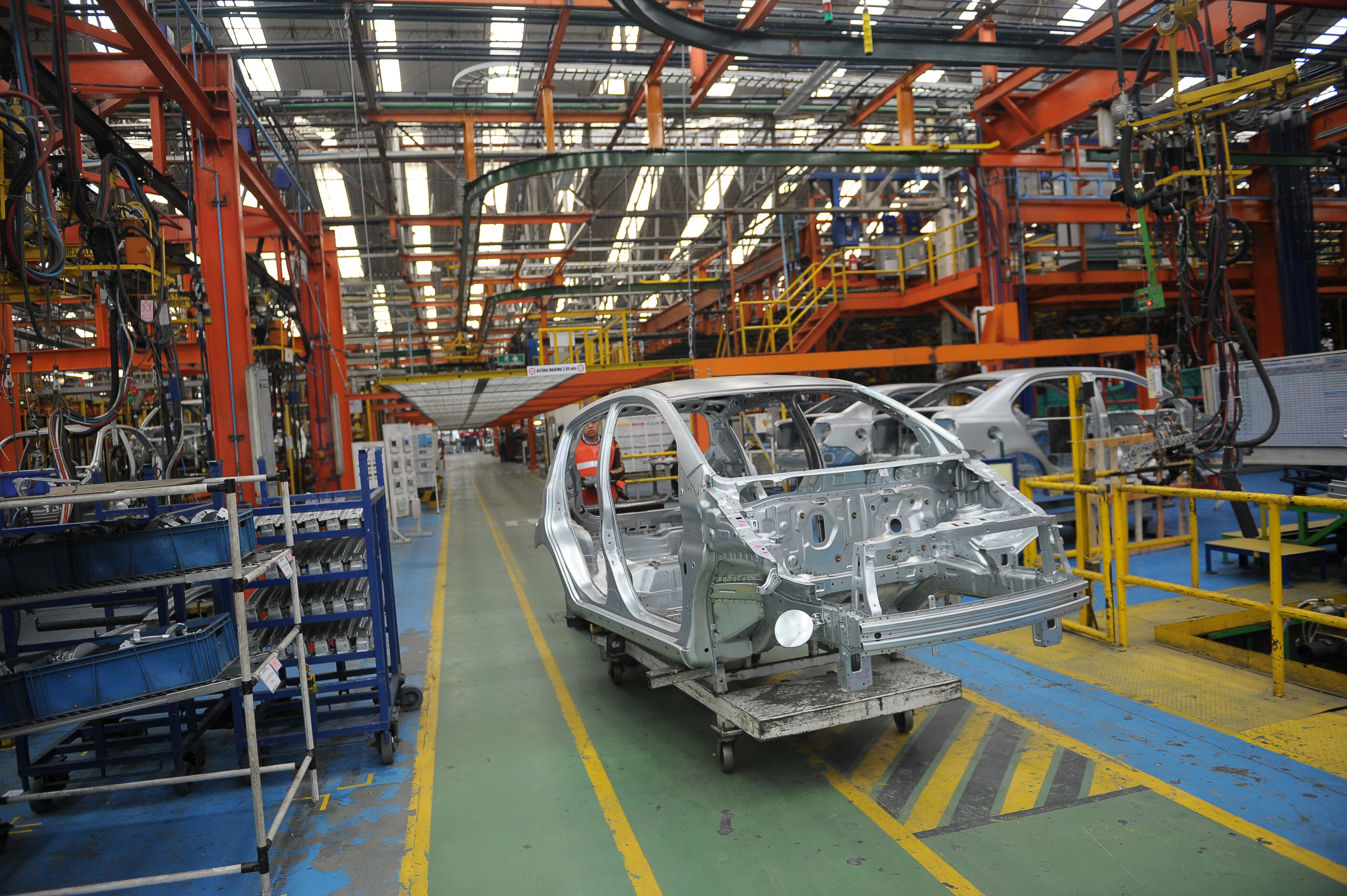La industria manufacturera y la producción industrial cayeron durante septiembre