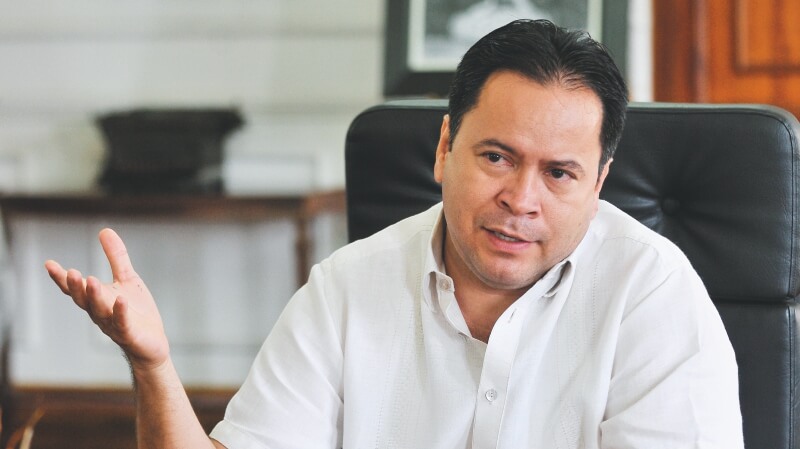 Suspenden por tres meses al gobernador de N. de Santander por contratos de bilingüismo