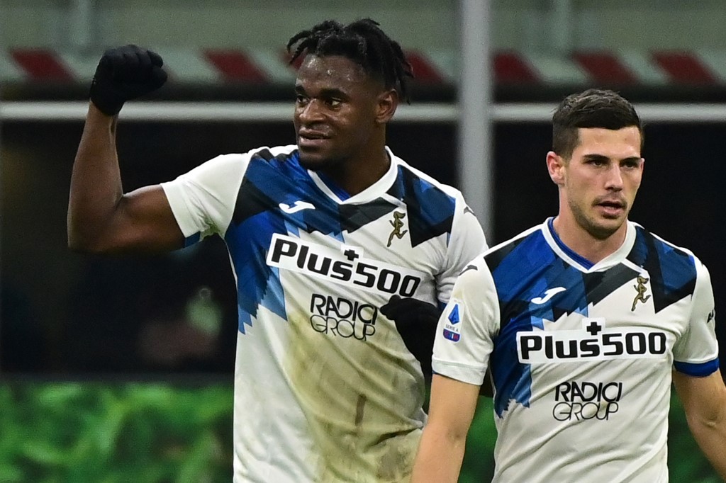 Duván Zapata anotó en goleada de Atalanta al Milan