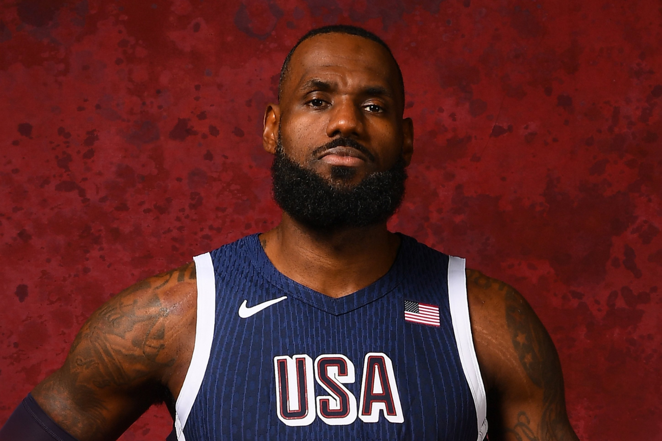 LeBron James será el abanderado masculino de la delegación de Estados Unidos el viernes en la ceremonia inaugural de los Juegos de París.