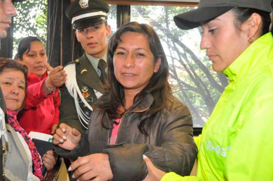 Piden medidas de protección para exabogada de Carlos Cárdenas