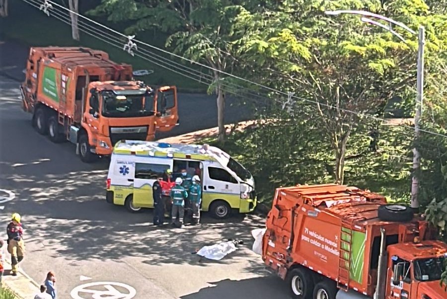 Murió trabajador de Emvarios atropellado por compañera en Medellín