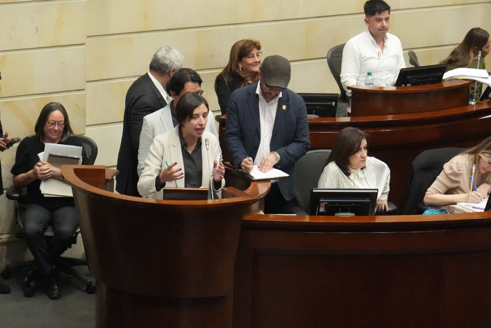 Gobierno y Congreso ceden por jurisdicción agraria pese a choques por reformas