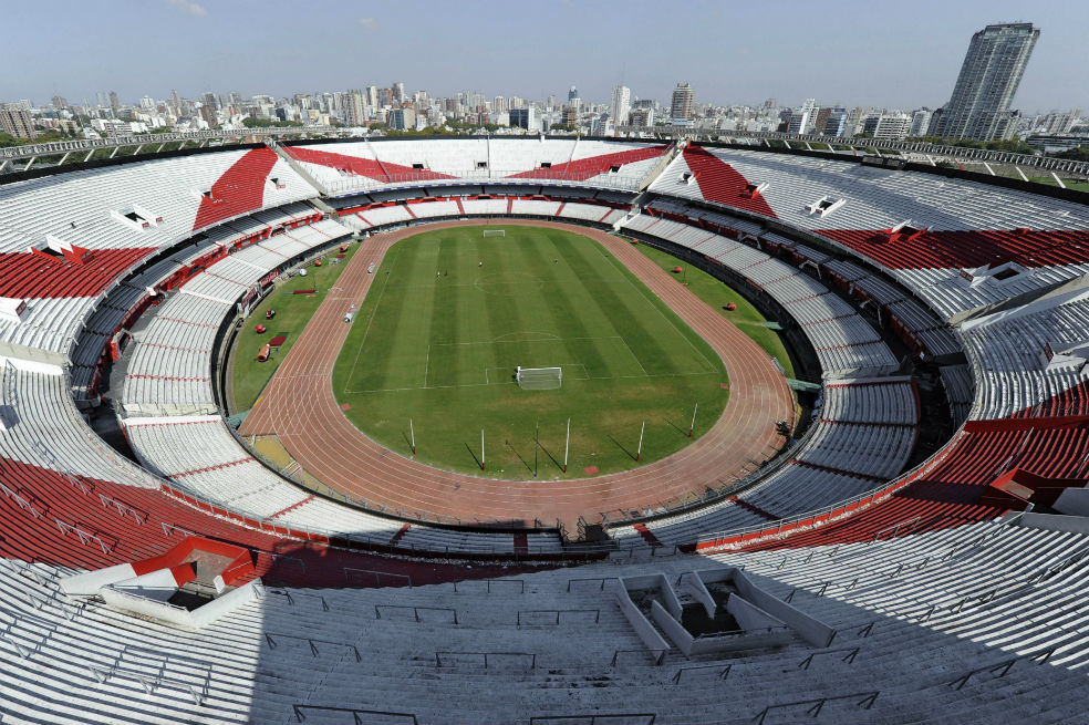 Fiscal de Buenos Aires investiga ataque al autobús de Boca Juniors