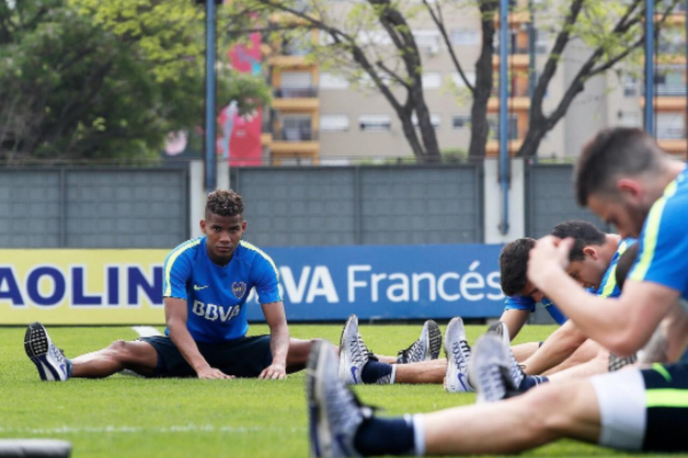 Wilmar Barrios se fracturó un dedo de su mano izquierda