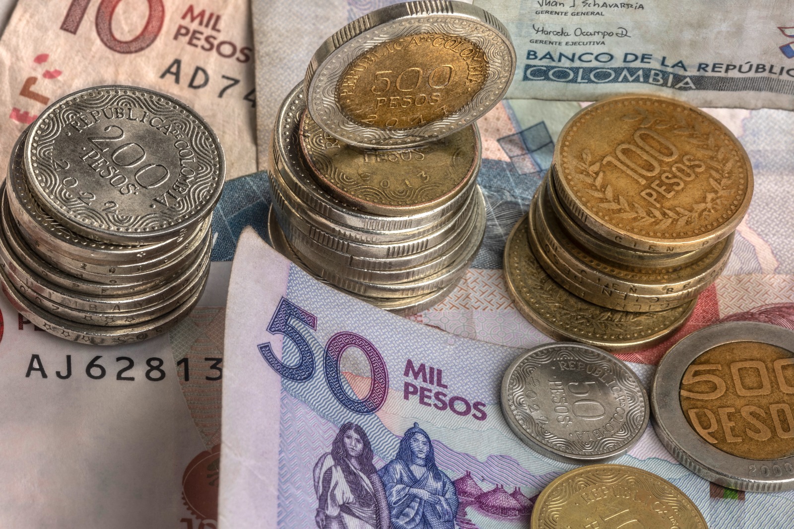 Mesa Fiscal advierte sobre roces en las finanzas y Hacienda responde con plan de austeridad