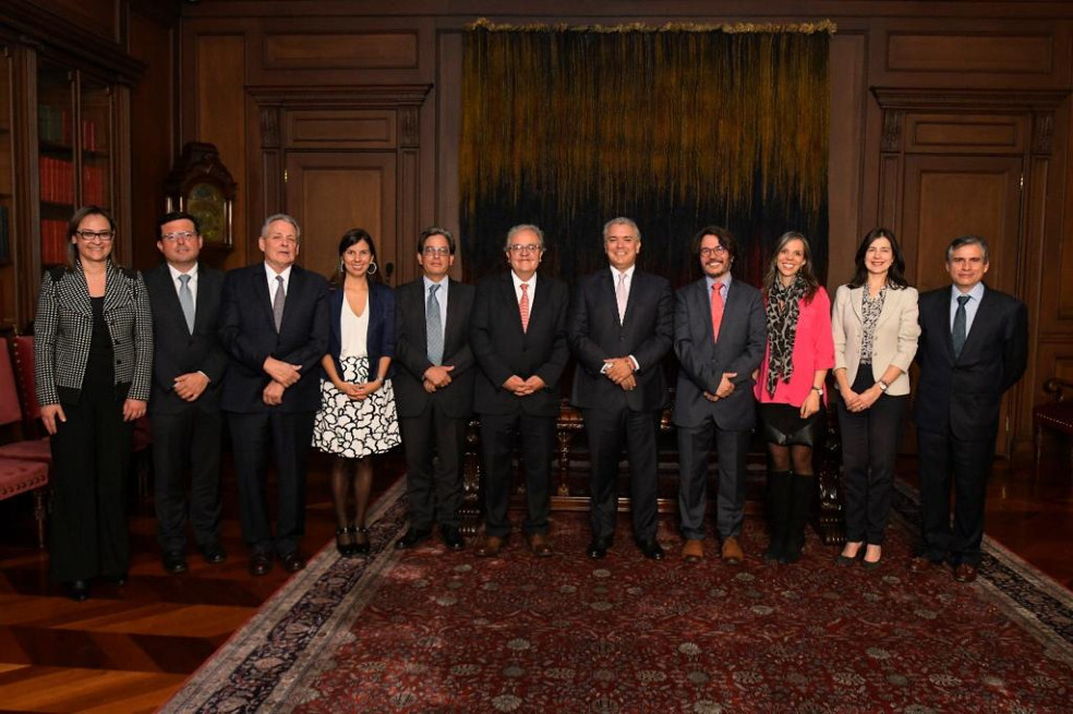 Arturo José Galindo dejará codirección del Banco de la República