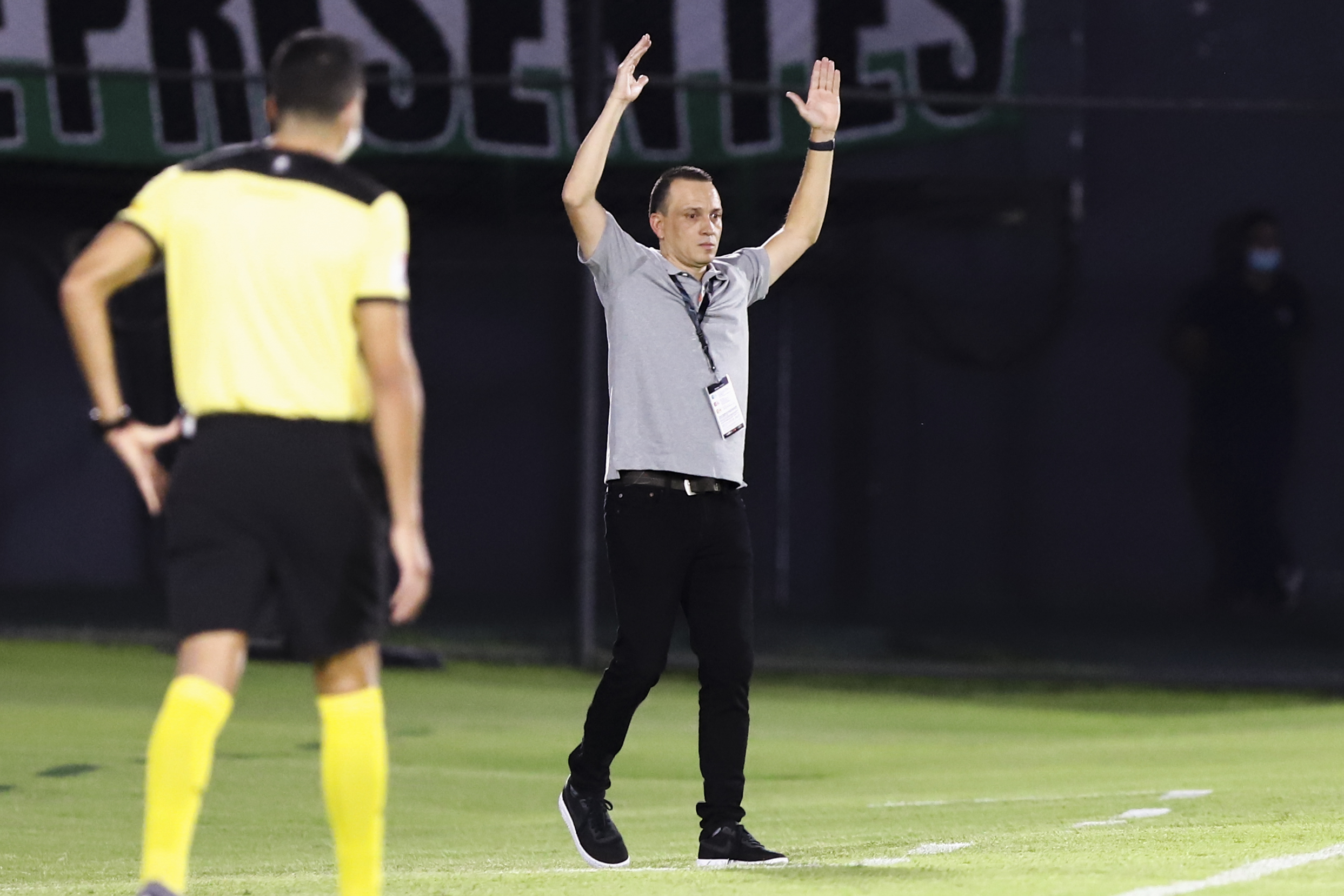 Alejandro Restrepo es nuevo técnico del Deportivo Pereira