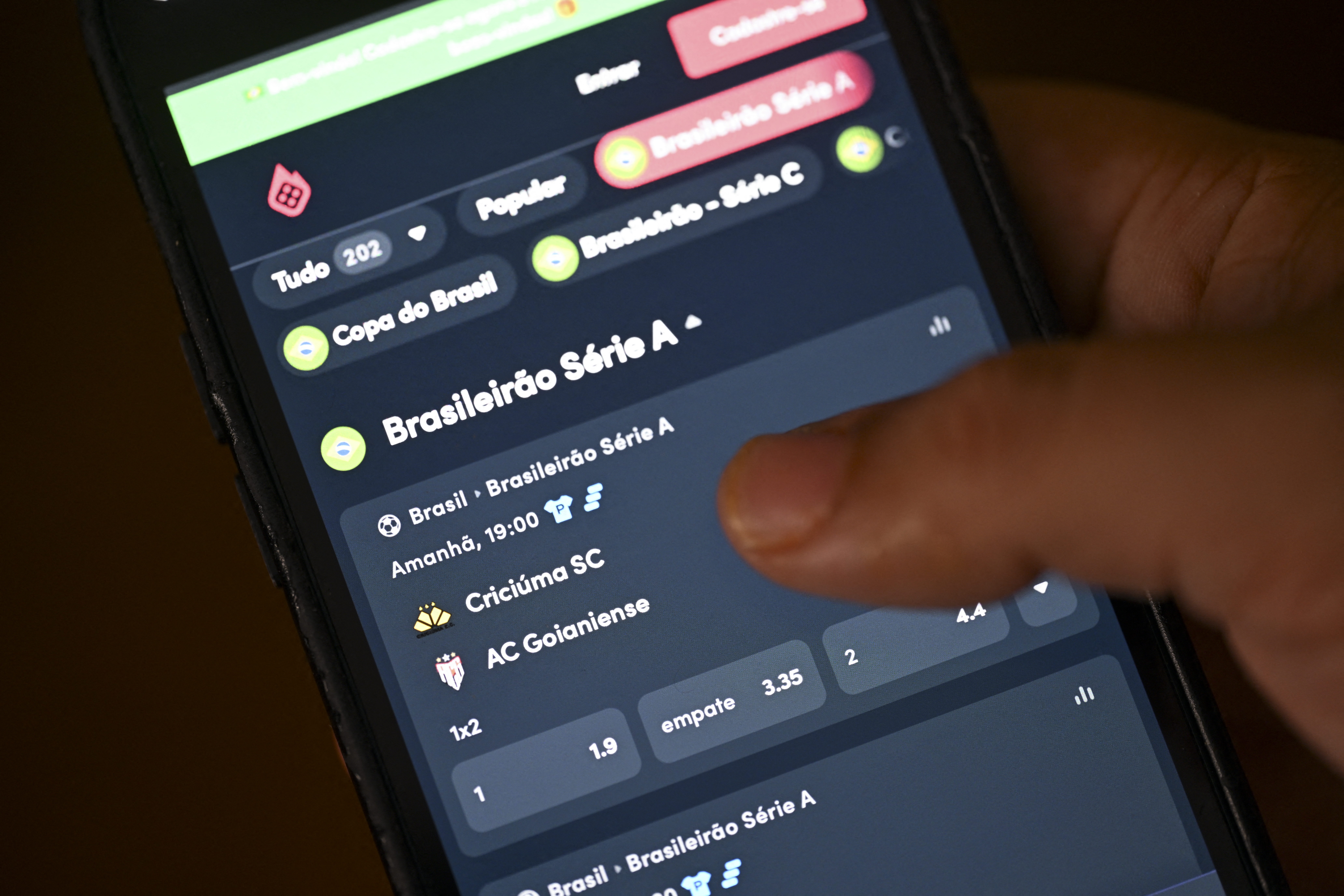 “Pandemia” de apuestas alarma a Brasil: “Hay un casino en cada cocina”