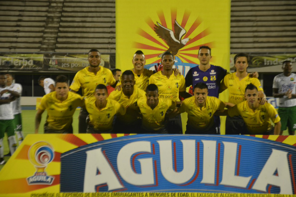 Alianza Petrolera rescató un empate frente al Medellín