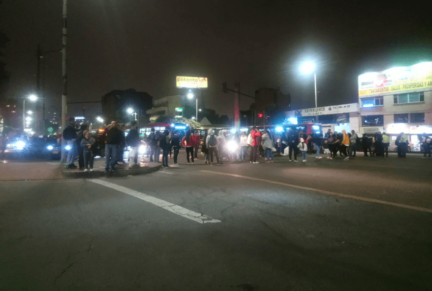 El Esmad llegó a la calle 72 con Caracas para dispersar a manifestantes