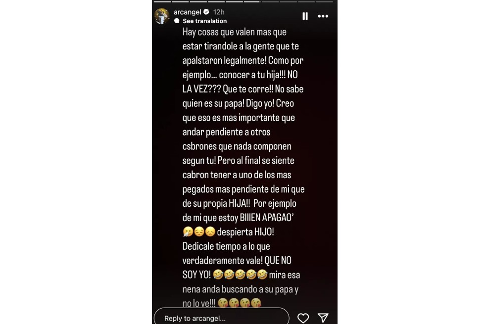 Revelaron imágenes de Anuel jugando, por primera vez, con su hija con Yailin, pero en redes aseguran que la niña se siente incómoda.