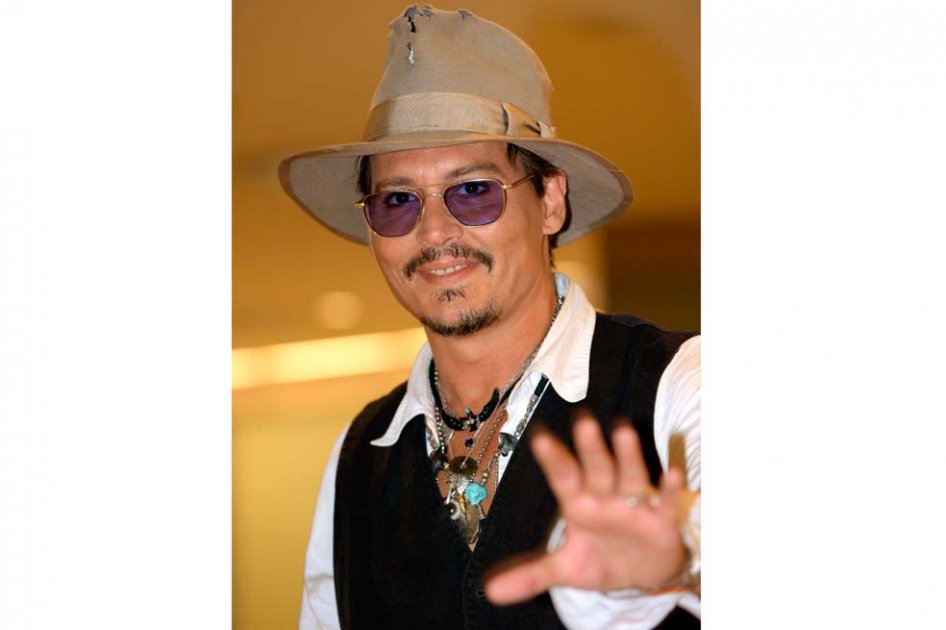 Johnny Depp sufre accidente durante rodaje de «Piratas del Caribe»