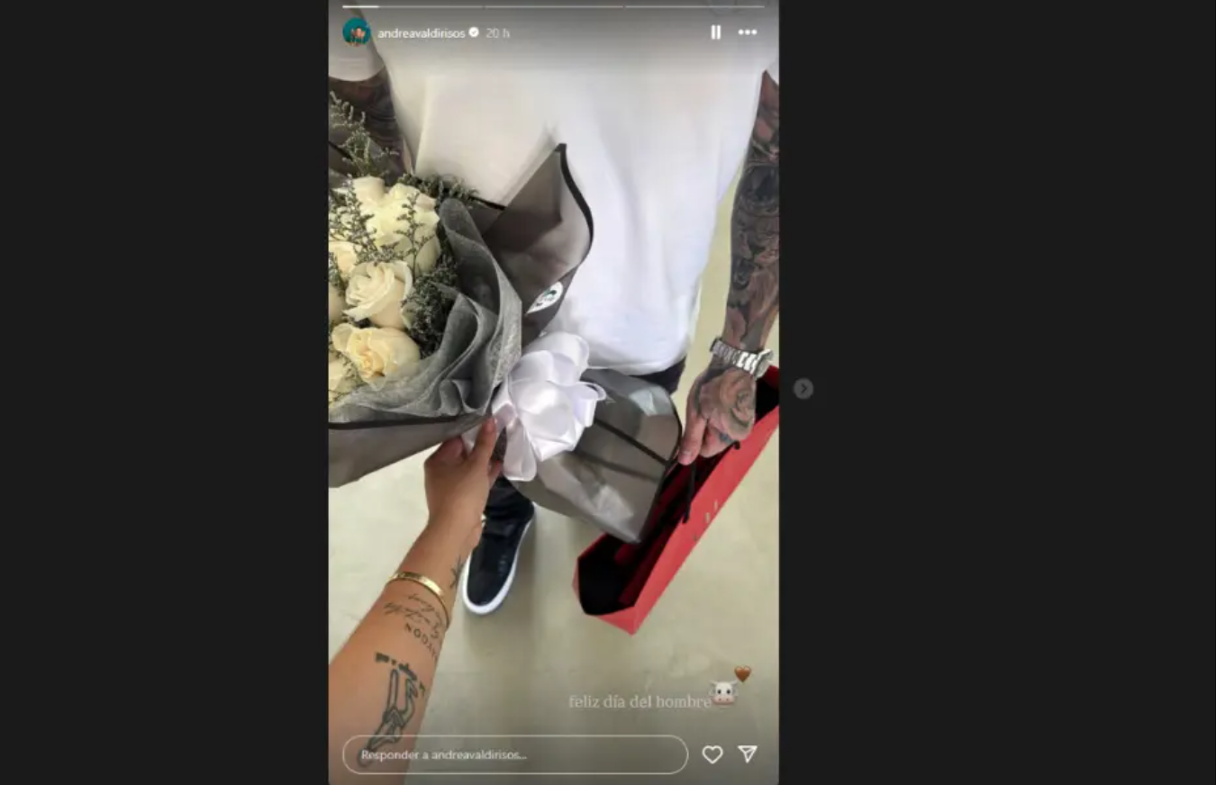 Andrea Valdiri sorprendió con foto del regalo que dio a quien sería su nuevo novio