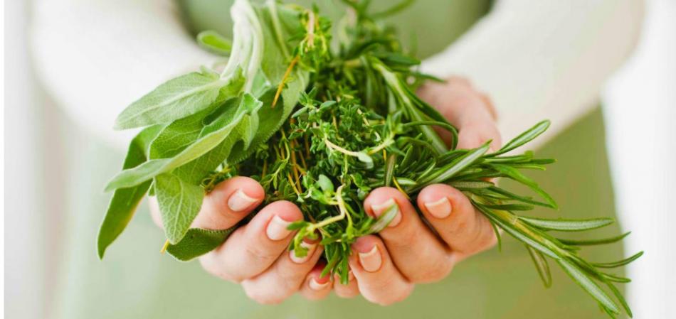 Jugo de apio para aliviar la artritis