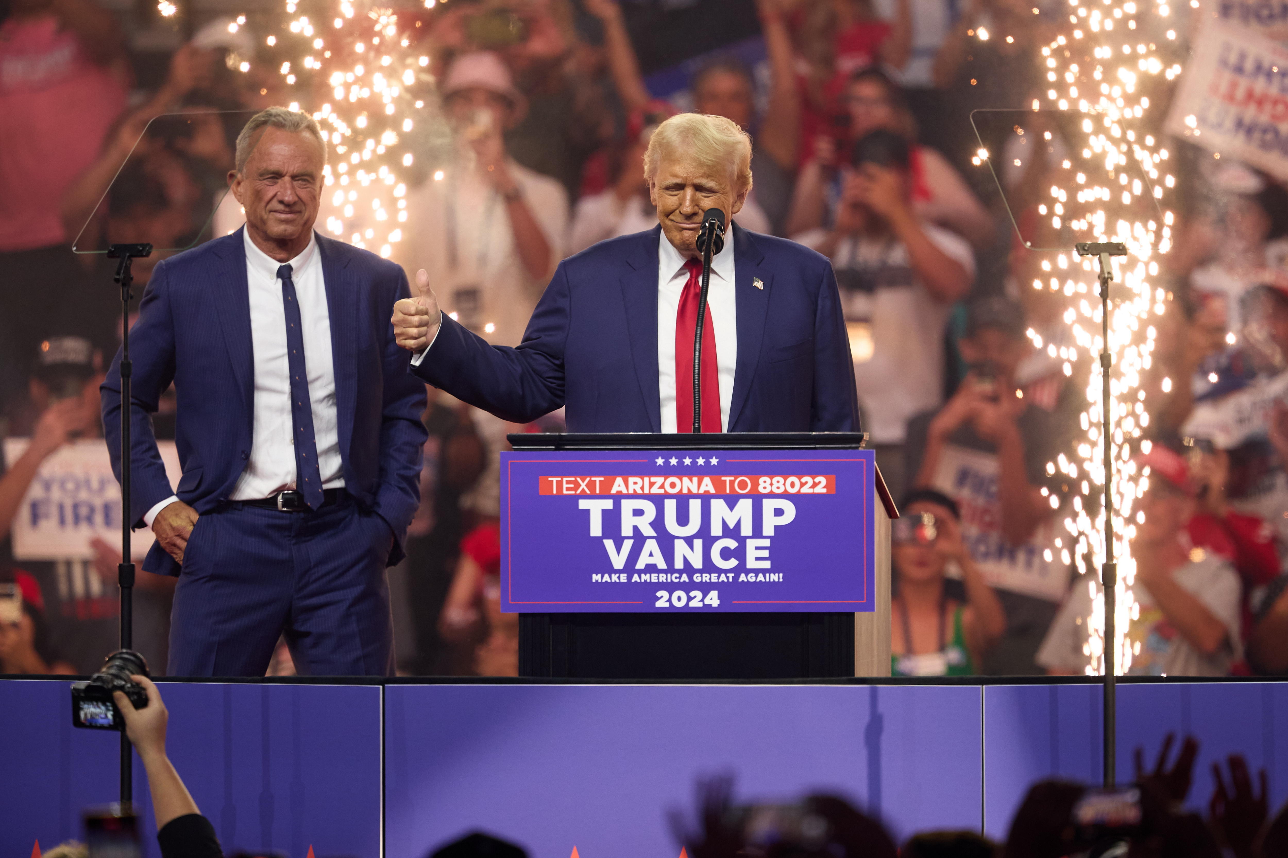 Así se formó la impensable alianza entre Donald Trump y Robert F. Kennedy Jr.