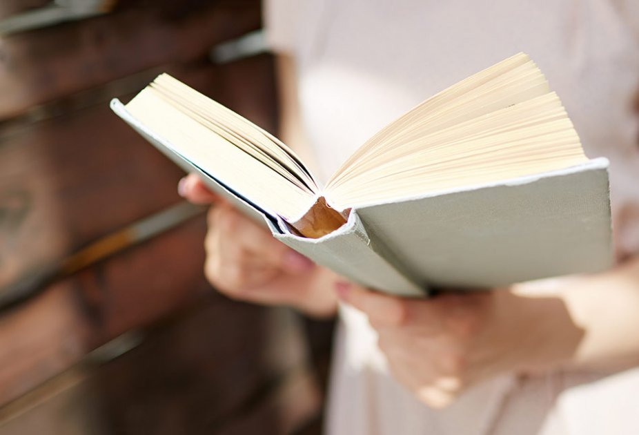 El programa de lectura que enamoró a un grupo de jóvenes de la actuación