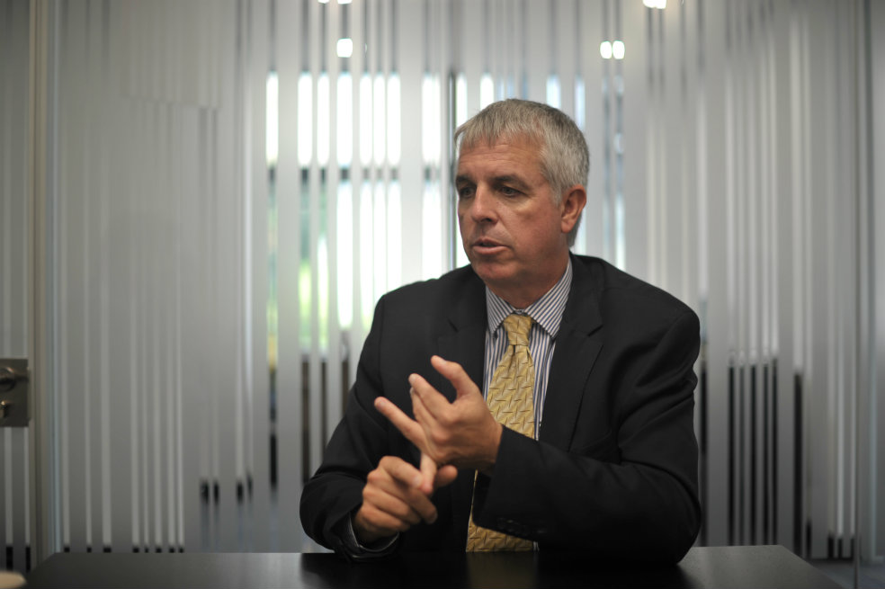“No existe comunicación con las comunidades”: Mike Elliot