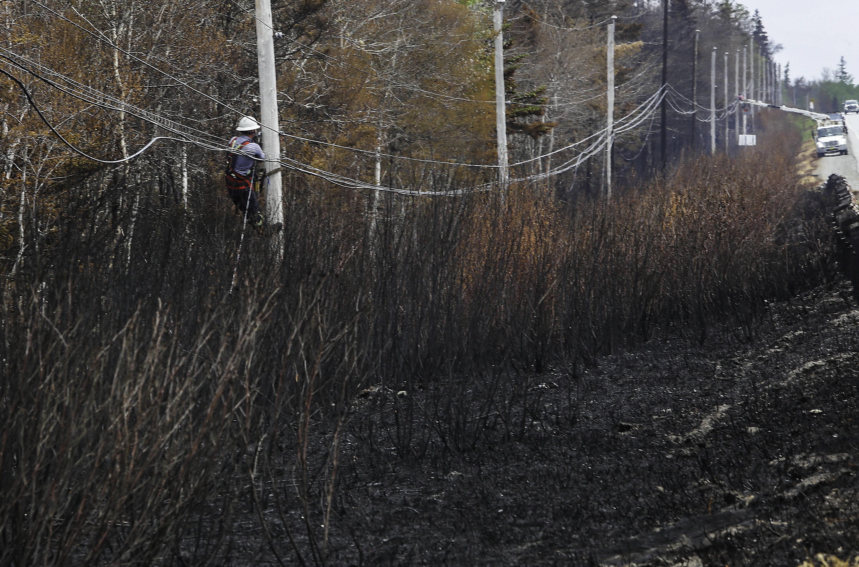 Incendios se intensifican en Canadá y podrían durar “todo el verano”