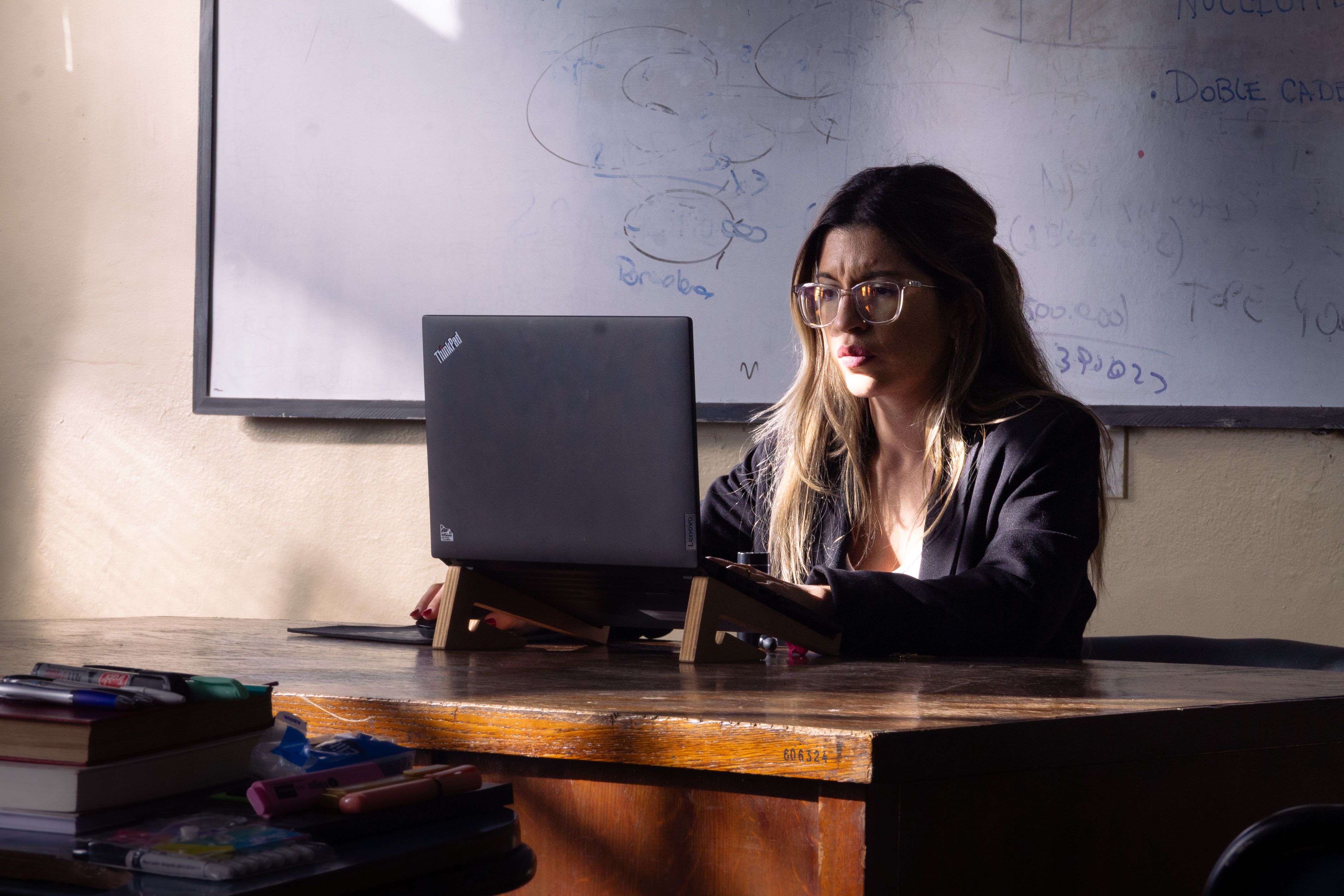 Poner nota ya no es tan fácil: el nuevo dilema de los profesores frente a la IA